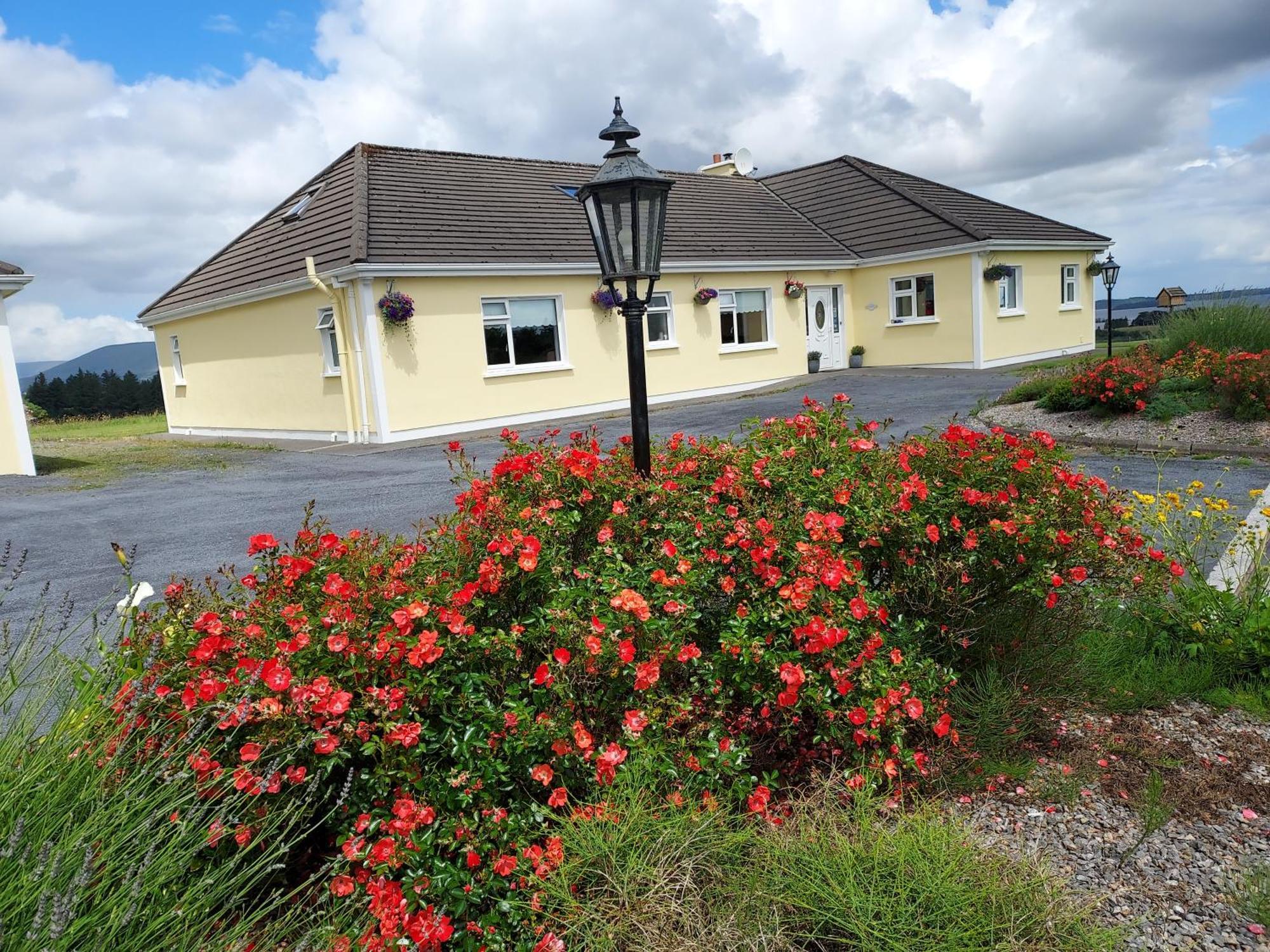Tullaleagan Guesthouse Oughterard Buitenkant foto